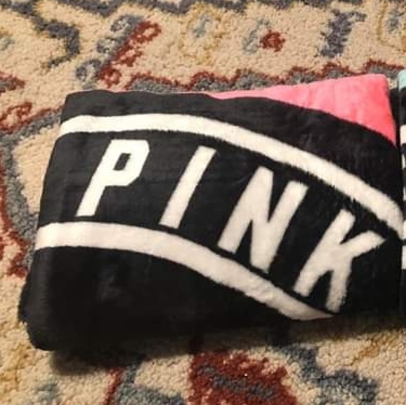 PINK Blanket SUPER SOFT - Picture 2 of 3